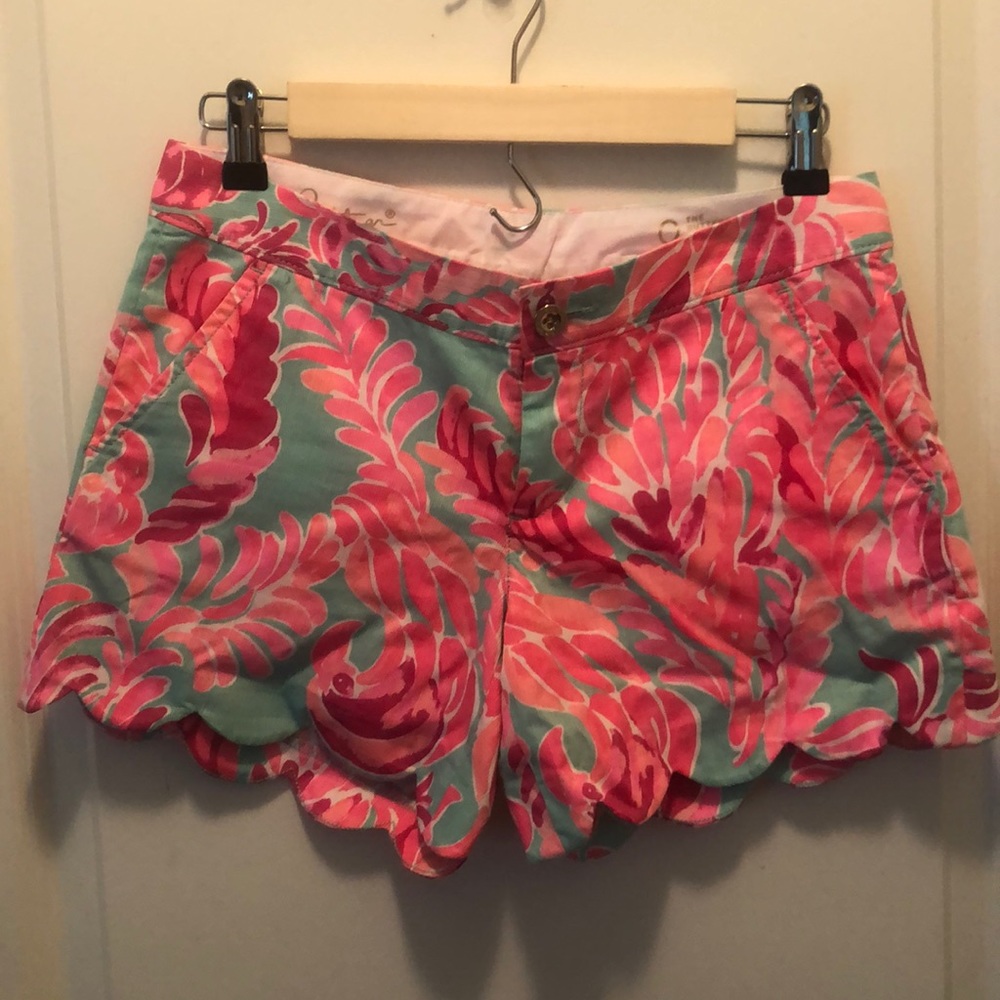 Lilly Pulitzer Buttercup short size 0